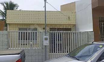 Imagem: Casa à venda no Bairro Grageru