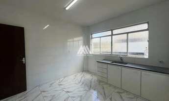 Imagem 2: Alugo apartamento com armários planejados na cozinha no bairro Universitário!