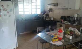 Imagem 4: Casa com terreno amplo, bela vista, 10 minutos do centro