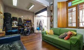 Imagem: Casa à Venda - Sumaré, 3 Quartos, 180