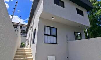 Imagem 2: Casa À venda com Móveis Planejados, Área Gourmet e 3 Suítes em Atibaia