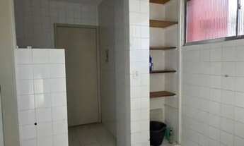 Imagem 4: OPORTUNIDADE NO RIO VERMELHO: APARTAMENTO NASCENTE E VENTILADO 2/4  2º ANDAR DE ESCADAS