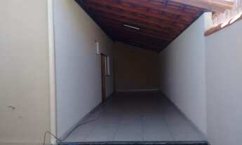 Imagem: Alugo uma casa no Bairro Platina, Ituiutaba/MG