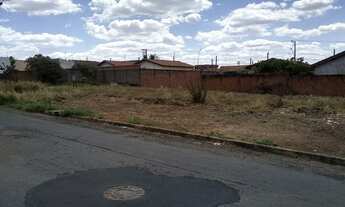 Imagem 3: VENDO TERRENO JD SIMIELI - BATATAIS SP