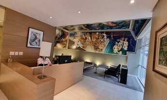 Imagem 4: Apartamento para venda possui 256 metros quadrados com 4 quartos em Centro - Florianópolis