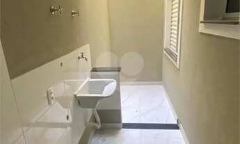 Imagem 3: Apto 2 quartos e quintal na Parada Inglesa