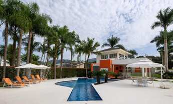 Imagem 6: Casa de condomínio para venda com 2130 metros quadrados com 8 quartos