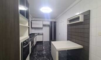 Imagem 5: Apartamento para aluguel possui 142 metros quadrados com 3 quartos