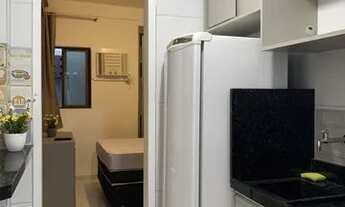 Imagem: FLAT c/ Mobília. FMO a 100 metros. Na Quadra