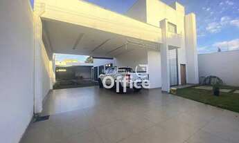 Imagem: Sobrado em Anápolis City com área gourmet