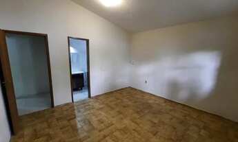 Imagem 7: Casa nos Bancários 04 Quartos sendo 01 Suíte 160m² excelente localização