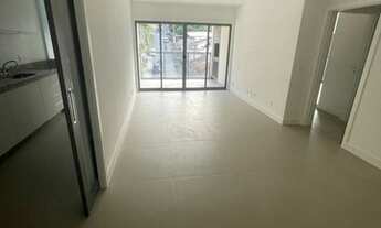 Imagem 3: Alto Padrão para Venda em Teresópolis, Agriões, 3 dormitórios, 1 suíte, 3 banheiros, 1 vag