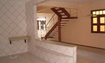 Imagem 7: Excelente casa duplex na Parquelândia, 440m2 de área, proximo a Igreja Redonda, VEJA!