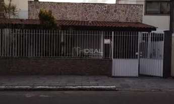 Imagem 2: Casa espaçosa: 03 quartos, sala, cozinha e banheiro - 196m²