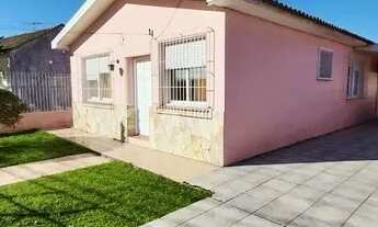 Imagem 2: Casa na Av Fernando Osório, próxima ao Macroatacado Treichel