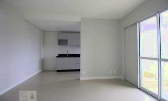 Imagem 4: Apartamento para Aluguel - Itacorubi, 2 Quartos, 65 m2