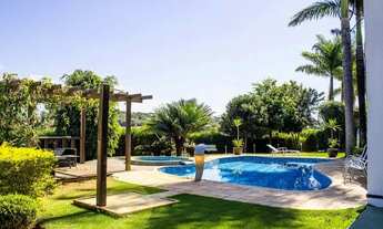 Imagem 3: Recém Reformada e Espaçosa: Casa Mobiliada em Condomínio Serra Morena, a 50km de BH