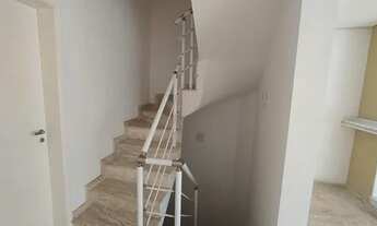 Imagem 3: Casa de condomínio sobrado para venda tem 172 metros quadrados com 4 quartos