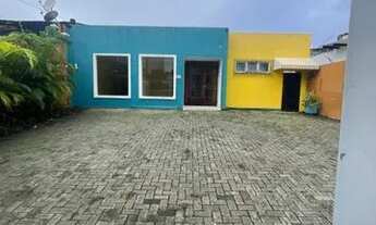 Imagem 4: Casa para venda possui 360 metros quadrados com 3 quartos em Pituba - Salvador - Bahia