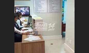 Imagem 4: Clínica multidisciplinar, com 16 salas, sendo uma cozinha. Total de 8 banheiros, sendo 3 s