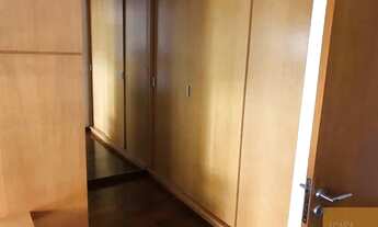 Imagem 5: Casa a venda 927 m² Área construída 4 Quartos 4 Suítes 4 Banheiros 4 Vagas Aldeia da Serra