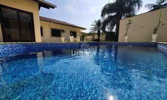 Imagem: Casa com 4 dormitórios no bairro Jaraguá