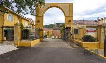 Imagem 2: Casa em condomínio no Alto Petrópolis de 3 dormitórios, infra e vaga