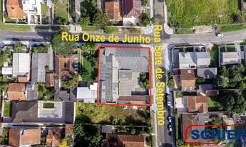 Imagem: Imóvel de esquina com 1258m² ( 37m x