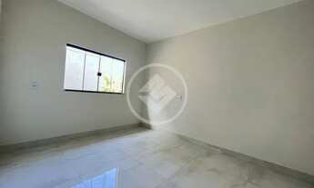 Imagem 7: Casa Espaçosa de 3 Quartos com Suíte, Sala de Pé Direito Alto e Vista para o Bosque codigo