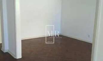 Imagem 4: MR Imóveis & Consultoria vende excelente apartamento com varandão e vista lateral mar