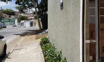 Imagem: Casa térrea e independente, próxima à