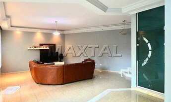 Imagem 2: Casa com 600 m², 4 suítes, 8 banheiros, 10 vagas, no Barro Branco