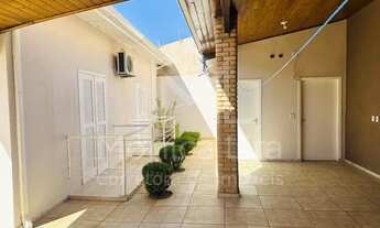 Imagem 5: Casa para aluguel com Piscina aquecida e 3 quartos sendo um suíte com hidromassagem