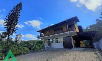 Imagem: Excelente casa comercial, no Centro de Blumenau!