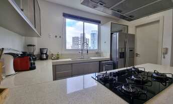 Imagem 6: Apartamento Finamente Mobiliado - Locação Anual - 03 Suítes - 02 Vagas