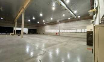 Imagem 2: Galpão/Depósito/Armazém para aluguel e venda com 5000 m2 terreno, 3000 a.c, 3 Docas, Jarag