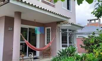 Imagem 2: GOVERNADOR CELSO RAMOS - Casa Padrão - Palmas