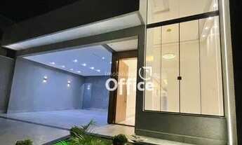 Imagem: Casa com 3 Suítes à venda, 220 m² por