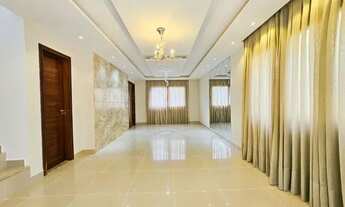 Imagem 4: Laise.pnimoveis mostra Lindo Duplex