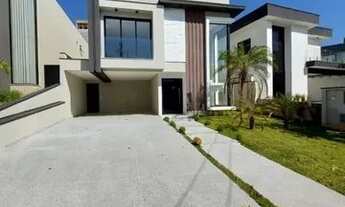 Imagem 2: Casa em Condomínio para Venda em Santana de Parnaíba, Suru, 3 dormitórios, 1 suíte, 2 banh