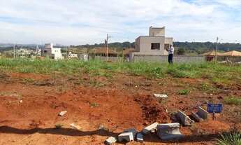 Imagem 7: Casa de condomínio para venda tem 279 metros quadrados em Jardins Parma - Senador Canedo