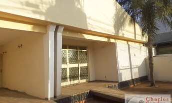 Imagem 3: Casa para Venda em Goiânia, Setor Coimbra, 3 dormitórios, 1 suíte, 2 banheiros, 4 vagas