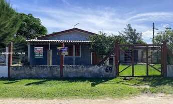 Imagem 4: CASA PARA VENDA NO BAIRRO CENTRO, NA CIDADE DE BALNEÁRIO PINHAL / RS