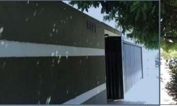 Imagem 4: Casa para venda tem 495 metros quadrados com 2 quartos