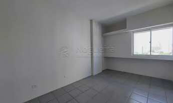 Imagem 3: Apartamento para venda possui 104 metros quadrados com 3 quartos em Graças - Recife - PE