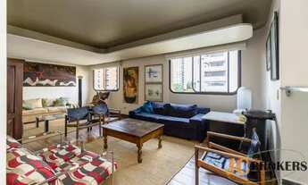 Imagem 2: Apartamento com 210 m² de área útil, 3 dormitórios sendo 1 suíte com banheira, 4 Vagas