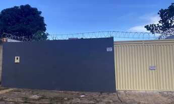 Imagem: Alugo casa 2 quartos em frente o Ouro Vermelho