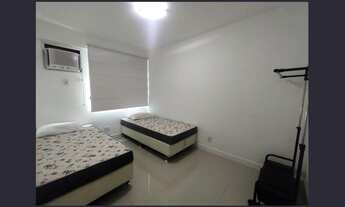 Imagem 7: 3 quartos com 2 vagas de garagem