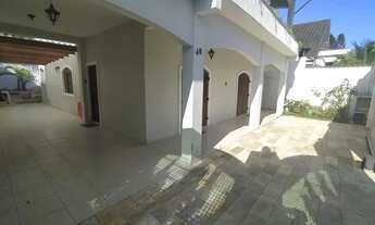 Imagem 5: Casa com piscina aquecida, pé na areia, salão de jogos, ar condicionado