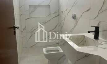 Imagem 3: Linda casa no Residencial Cerejeiras com 4/4 sendo duas suítes, com acabamento premium em